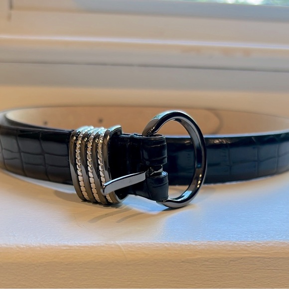 Chic Black Croc-Embossed Belt with Silver Rings - Picture 1 of 3